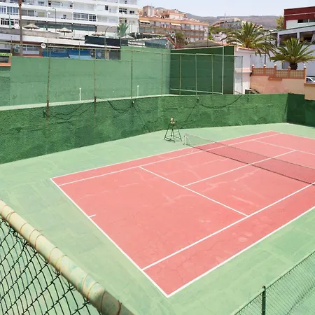 Semesterbostad Frontline Duplex Arenitas With Pool