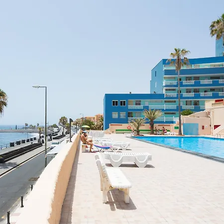 Frontline Duplex Arenitas With Pool Hébergement de vacances *